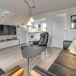 Apartamento Adils - 2-5km From The Sea By Interhome *