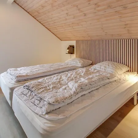 Appartement Adils - 2-5km From The Sea By Interhome