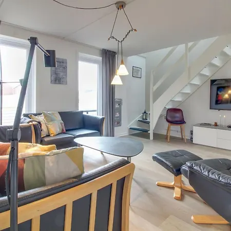 Adils - 2-5km From The Sea By Interhome