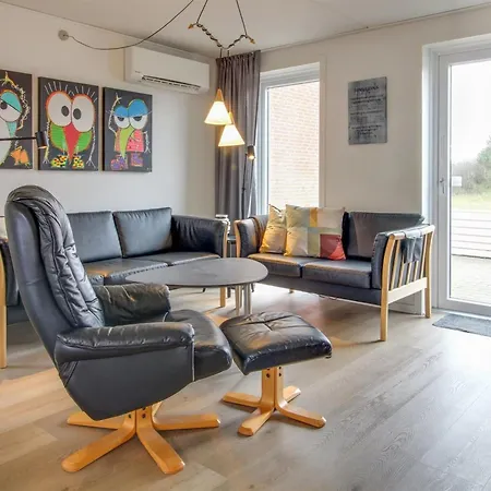 Adils - 2-5km From The Sea By Interhome