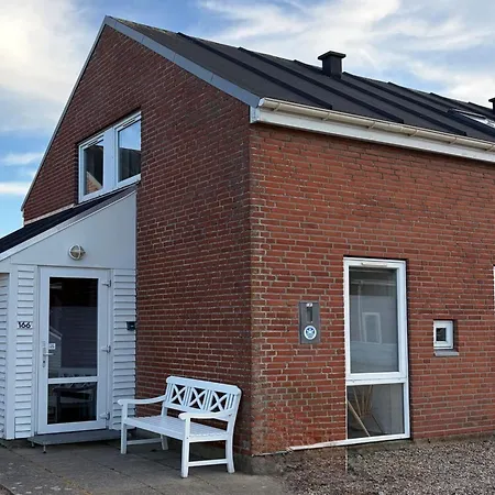 Adils - 2-5km From The Sea By Interhome *